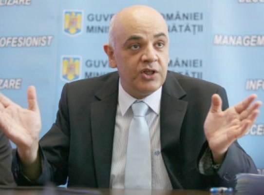 SMURD îşi cumpără avion